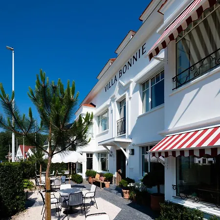 Bonnie Hotel